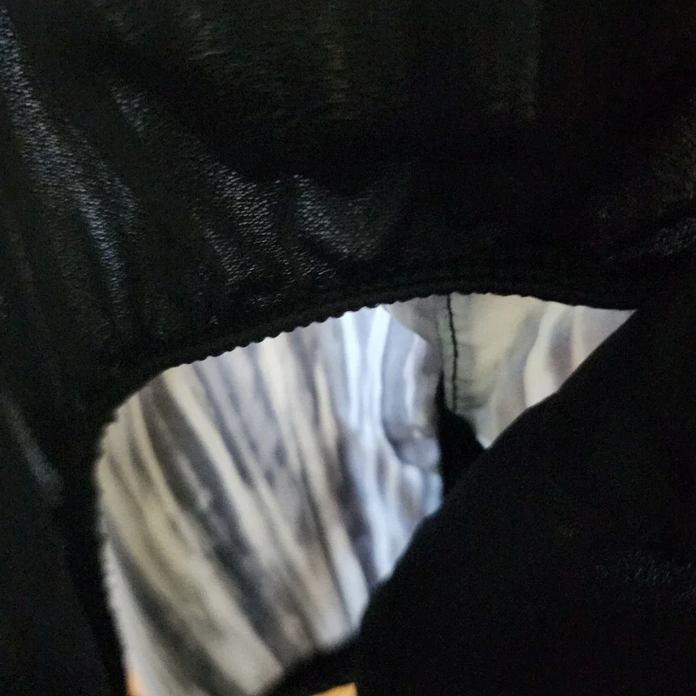 Nike Dri-FIT Running Shorts‎ Women's Medium Athletic Black White Abstract Print